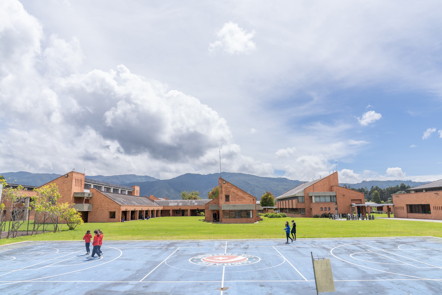 Campus campestre de Gimnasio Los Portales, al norte de Bogotá